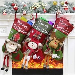 Decorações de natal meias de natal saco de presente presente das crianças papai noel grande decoração jardim de infância saco de presente de natal x1019