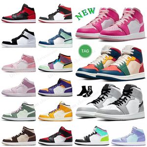 Jumpman 1s mids original basketballar sneaker skor män kvinnor j 1 s digital hård rosa diamant ljusrök grå split förbjudna flerfärgade marina gröna j1 sneakers