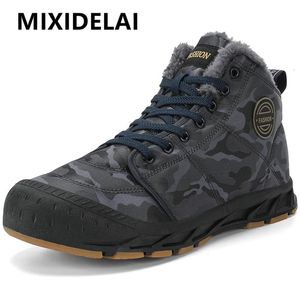 Boots Men Waterproof Ankle Boots Winter Warm Plush Snow Boots Men Outdoor Sneakers Work Boots Male Rubber Winter Men's Boots Big Size 231018