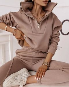 Womens Tracksuits 2 Peça Outfit Set Estilo Esportes Gola Zipper Design Top Piping Calças Moda Primavera e Inverno Desgaste 231018