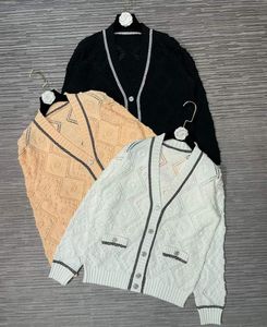 1020 2023 Autumn Brand SAme Style Coat V Neck Long Sleeve Pink White Black Cardigan Womens clothes Fashion DL