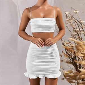 Casual Dresses 2021 Summer Women Set Spaghetti Strap Crop Top White Sexig och mini bodycon kjol ruffles Party Outfit Club Two Piec233r