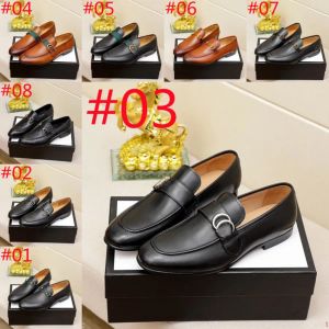 2024 Primavera luxuosa italiana de alta qualidade Sapatos de couro marrom preto para homens sapatos de couro Designer de casamento g Sapatos de vestido Soxotes de patente Casual Shoe Party Party