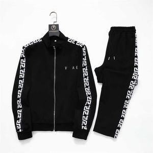 Tasarımcı Hoodie Kadınlar Ceket Erkekler Spor Giyim Joggt Sweatshirt Uzun Kollu Erkekler Elbise Spor giyim Ceket Erkek Palto Pantolon Spor giyim Ceket Mor 20ss