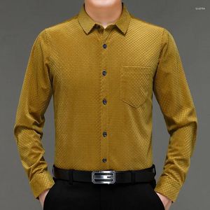 Camicie casual da uomo Velluto giallo oro caldo per camicetta di velluto scozzese verde da uomo di grandi dimensioni Il marito indossa abiti rossi