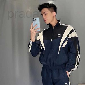 Tracksuits masculinos Designer Paris B Logotipo Bordado Painel Contraste Jaqueta Esportiva INS Rede Red Charge Casaco Escola Uniforme Estilo Casaco Conjunto 1TCO