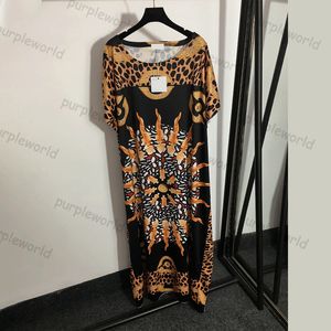 Długa sukienka Lady Leopard Print Vintage Print Bez rękawów luźna sukienka moda