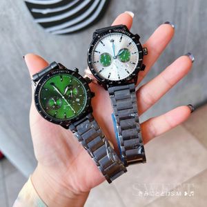 Neue Herren Automatic Movement Watch Business Männer sehen silberne Edelstahl Mehrzeitzonen -Armbanduhren 2020