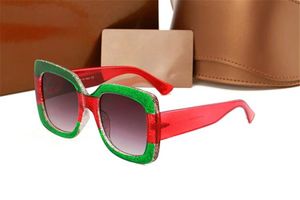 Erkek Tasarımcı Güneş Gözlüğü Kadınlar Güneş Gözlükleri Moda Açık Mekan Zamansız Klasik Stil Gözlük Retro UNISEX GGGGLES Sport Sürüş Çoklu Tarzlı Gölgeler VCHDGJD