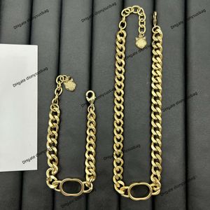 Colar de joias da moda com letras duplas, colar vintage para mulheres, indústria pesada, luxo, pequeno, estilo exagerado, conjunto de pulseira, corrente de ouro de rua