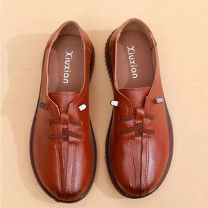 Dress Shoes Lace Up Flats Women's Oxfords Comfy Leather Shoes Female Designer Loafers Woman Black Slip Ons Ladies Driving Shoes Retro Loafer 231018