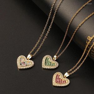Choker Necklace For Women's 18k Gold Plated Claw Set With Colorful Crystal Zircon Heart Shaped Pendant Sweet Romantic Fashion Jewelry
