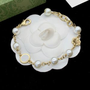 Women Bracelets Pearl Chain Bracelet Luxury Designer Gold Bangle Classic Diamond Beaded Charm Jewlery Wedding G2310198Z-6