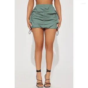 Jupes WUHE Femmes Mode Poche Côté Taille Élastique Cordon Stretch Hem Moulante Mini Cargo Safari Staced Jupe 2023 Été