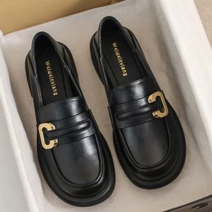 Klänningskor 2023 Spring Women's Loafers British Style Black Casual Fashionable Metal Decoration Party and Work Wear Size 41 43 231019