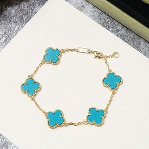 womens designer bracelet Classic Four leaf Clover Bracelet Natural Fritillaria Turquoise Bracelets Fashion diamand decoration Valentines Day Jewelry 125