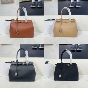 high quality sheepskin Triumphal Arch Women's designer Bag Suede luxurys handbags Large Capacity Briefcase annabelbags Large Bag 230815