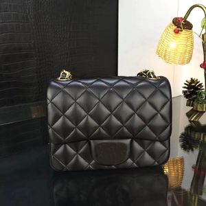 Borsa a tracolla di design di lusso di livello superiore 10A Borsa a tracolla mini quadrata da 17 cm Borsa a specchio di qualità da donna in vera pelle di agnello caviale trapuntata Borsa classica Tracolla a catena dorata