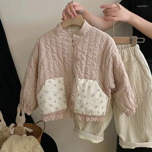 ジャケットコート韓国の子供用服の女の子両面秋の赤ちゃんピンクの白いスプライシングスタンドアップカラーコットン冬