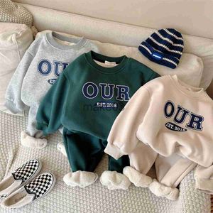 Kleidungssets Kinder Fleece Pullover Anzug Kinder Kleidung Sets Herbst Winter Jungen Mädchen Loungewear Langarm Brief Dicken Pullover Hosen 2 Stücke J231020