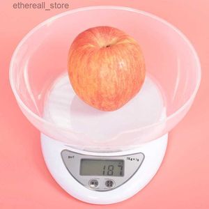 Bathroom Kitchen Scales 5kg/1g Portable Digital Kitchen Scale LED Electronic Scales Postal Food Balance Measuring Weight with Pallet Baking Tools Q231020