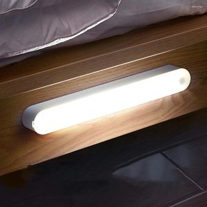 Luzes da noite Sensor de movimento humano sem fio LED luz cozinha casa quarto armário guarda-roupa lâmpada corredor banheiro