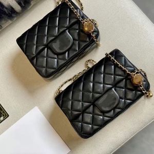 En kaliteli orijinal deri bayanlar crossbody tasarımcı moda tasarımcı çantaları omuz çantası altın zincir sling çantası markalı çantalar lüks küçük haberci