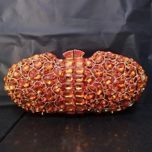 Kvällspåsar Kvinnor Orange/Purple Crystal Clutch Purse Pink/Red/Yellow Rhinestone Evening Purses For Party Wedding Clutches Bags Stone Purse 231019