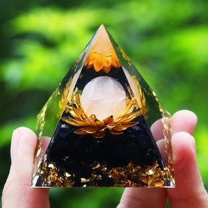 Dekorativa föremål Figurer Energy Generator Orgonite Pyramid Crystals Peridot Healing Reiki Chakra Natural Amethyst Crafts Orgone Meditation Tool 231019