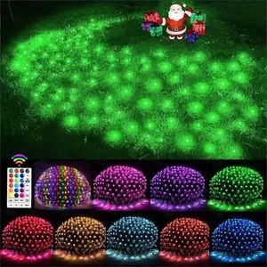 Andra evenemangsfestleveranser RGB Color Changing Halloween Christmas Net Lights 3x2m 224 LED -anslutningsbart nätljus med fjärrkontroll för Xmas Tree Bushes dekor 231019