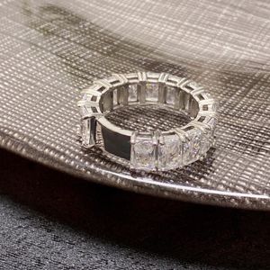 Marca de luxo anéis feminino diamante zircon série modelagem anel jóias presente festa das mulheres