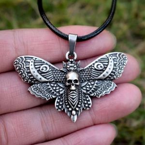 Vintage halloween cabeça morta crânio pingente traça colar feminino com corrente de metal jóias de natal presente chokers2312