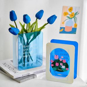 Vasi simpatici vasi in acrilico Decorativo nordico moderno Soggiorno di lusso Vaso di fiori Decorazione di nozze decorazioni per la casa desktop Vaso di fiori 231019