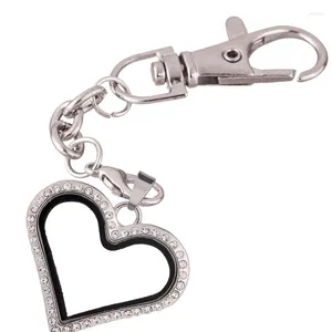 Keychains 4st 4Kolors Rhinestone Heart Glass Flytande Locket Keychain Lobster Clasps Keyring Pendants Fit Charms