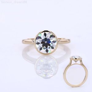 Starsgem Joias Simples 8.5mm Rodada Moissanite 14K Soild Conjunto de Moldura de Ouro Amarelo Anéis