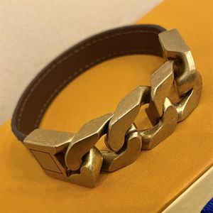 ZB006YX Klassieke Mode Bruin Zwart PU Leer Brief Armband met Geschenkdoos Ruwe Cut-out Chain Charm Bracelets247u
