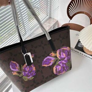 Trendy Cbag Tote Bag Designer Handbag Leather Messenger Large Travel Shoulder Bags Fashion Purple Flower Print Shopping Bags Tote Purse 230829