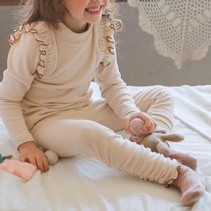 Pantaloni Pantaloni per ragazze Abbigliamento per bambini Mutande lunghe Inverno 2023 Coreano Tinta unita a righe Slim Fit Morbido caldo moda Cotone elastico in vita