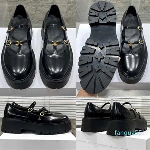 2023-BULKY BABIES TRIOMPHE EM POLISHED BULL BLACK Série clássica de outono superior feminina Plataforma único sapato de couro de couro mocassins de grife