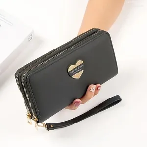 Wallets Tassel Holder Bag Retro Leather Purses Wrist Women Clutch Phone Female Zipper Thin Design Hasp Luxury Long Mobile Wallet Card
