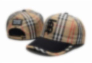 Klasyczne wysokiej jakości czapki uliczne Hass Baseball Hats Mens Womens Luksusowy projektant sportowy Burberr Caps 19 Kolory do przodu czapka Casquette Regulowana czapka B-19
