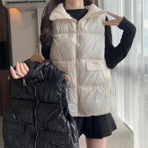 Women's Vests Loose Vest Women Winter Thickened Padded Windproof Heat Retention Plus Size Sleeveless Lapel Pockets