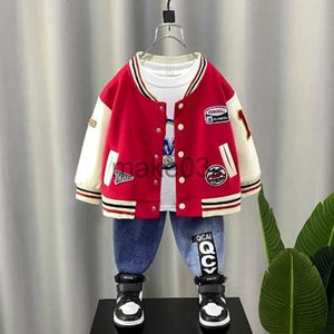 衣類セット男の子の服セット春秋の子供の野球ジャケットTシャツジーンズパンツ3PCSトラックスーツ