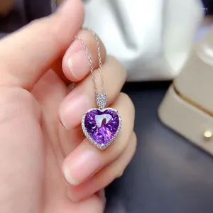 Kedjor Silver Inlagd hjärtahalsband Cleavicle Chain High Shiny Romantic Light Luxury Purple Crystal Pendant For Women Wedding Jewelry