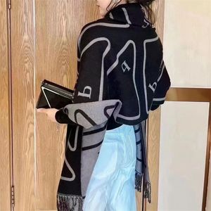 Designer Scarf 2023 New Women's Neck Fashion Premium Soft Warm Cashmere Large shawl Official original imported Genuine