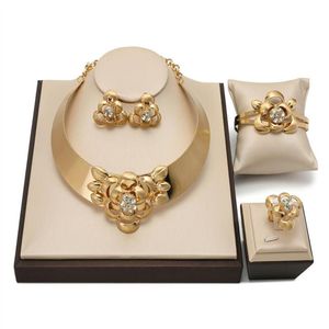 Kolczyki Naszyjnik Zestaw biżuterii Dubai Gold Brand Cest 2022 Design Woman Wedding Akcesoria moda afrykańskie koraliki setearrings270y
