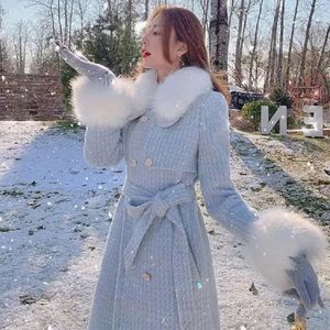 Misto lana da donna Giacca di lana di visone di alta qualità Collo di pelliccia stile invernale Cappotto di media lunghezza addensato Vita calda Cappotti di lana moda Donna 231019