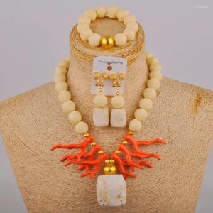 Colar brincos conjunto nigeriano casamento contas africanas branco e laranja coral jóias