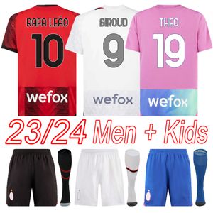 2023 2024 AC GIROUD RAFA LEAO EV JEREYS Pulisic Erkekler Futbol Jersey Çocuk Setleri 23 24 Milan Theo Uzak Gömülü Yetişkin Futbol Gömlek Üçüncü Çocuk Kiti Uomini Maglia Di Calcio