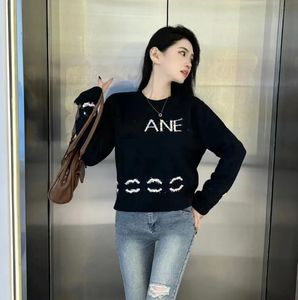 Black White 2color Autumn Winter Knitted Sweater Womens Towel Embroidery Knitwear Designer Warm Sweater Long-sleeved Pullover Bottoming Shirt